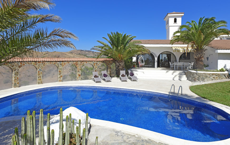 Charmantes Haus mit privatem Pool und gepflegtem Garten in einer Gegend in der Nähe von Maspalomas mit Blick auf das Meer und die Berge