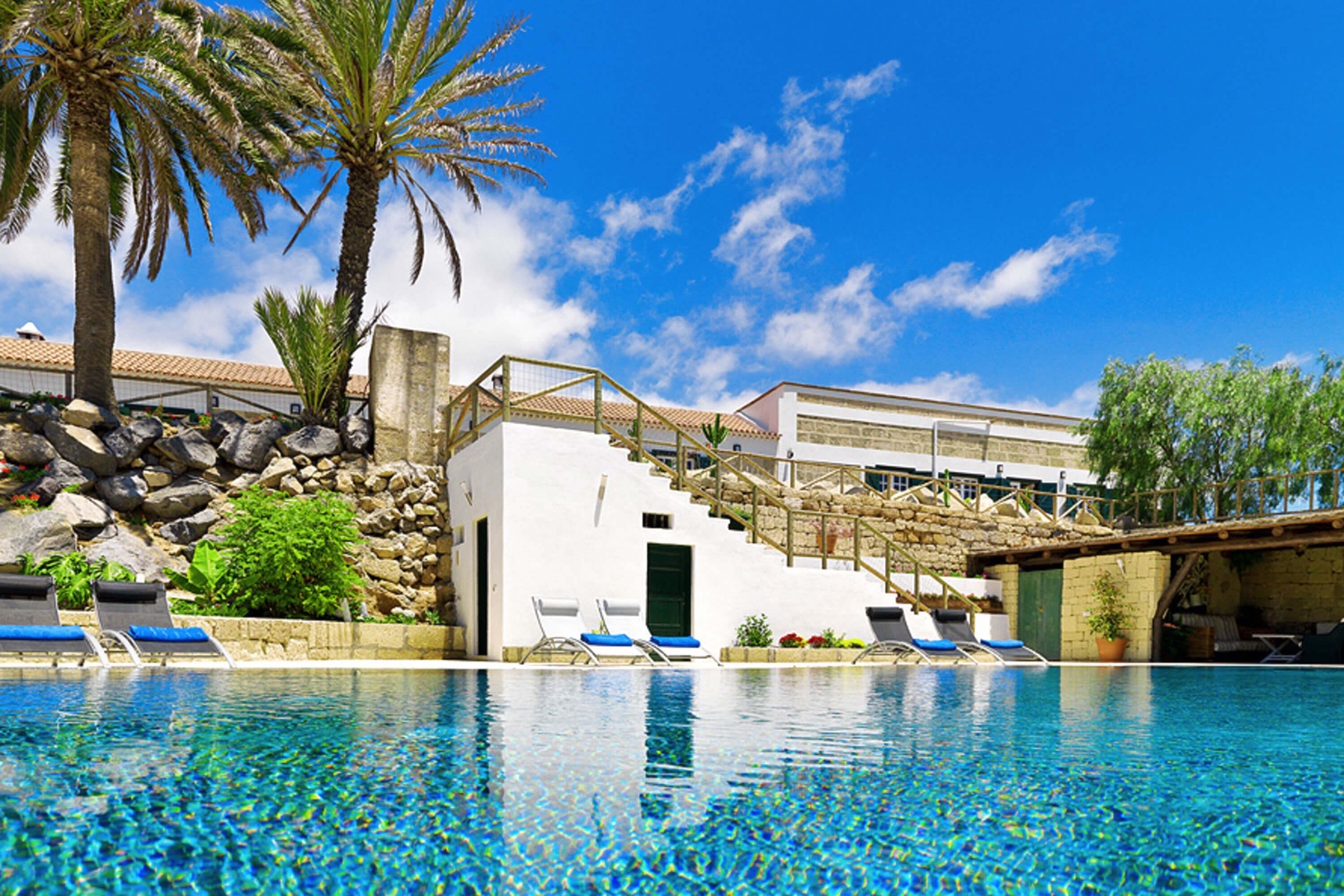 Rustik sommerhus på en gård med swimmingpool på kanariske ø Tenerife